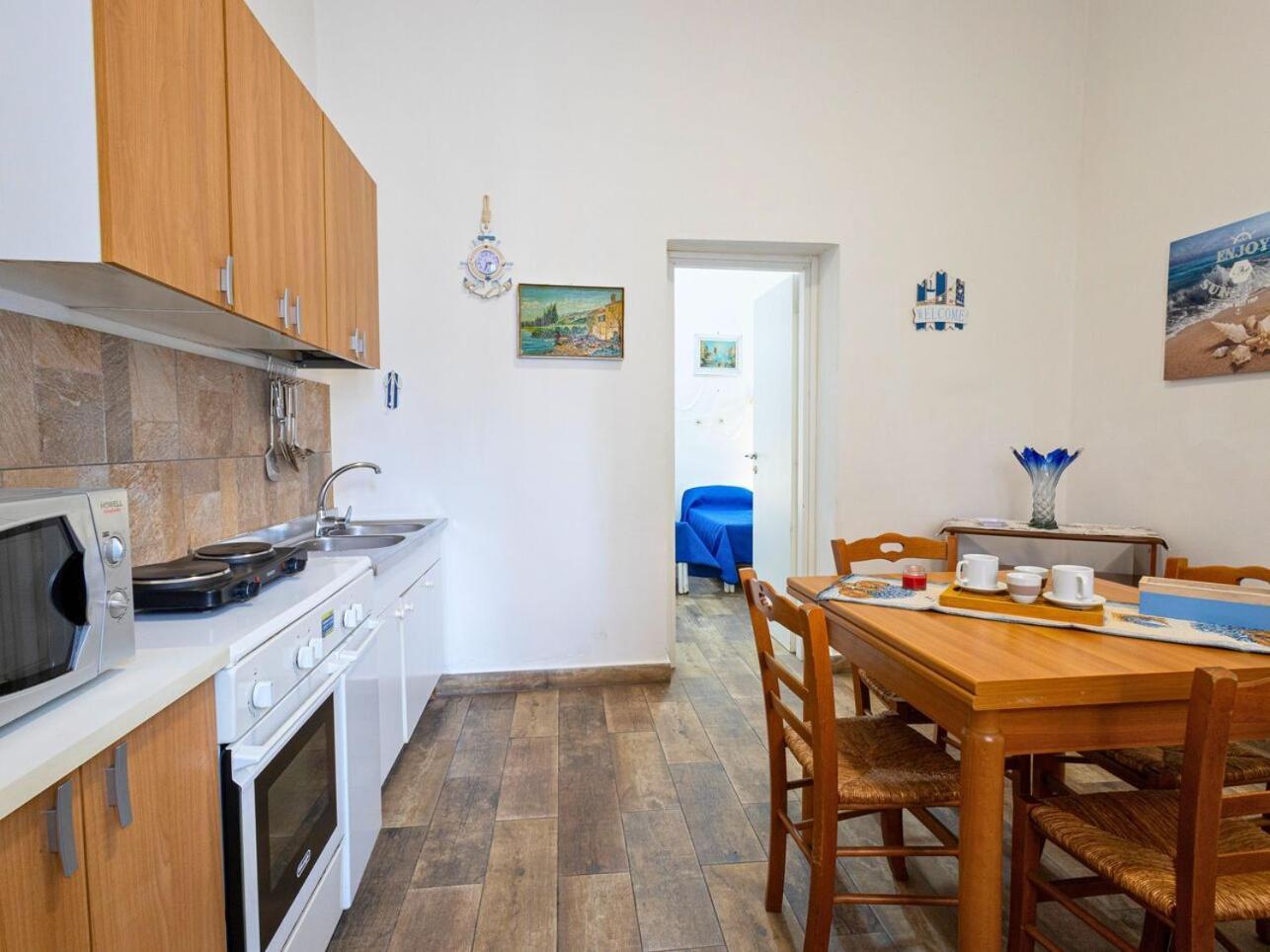 Lovely Apartment In Palermo-Sferracavallo エクステリア 写真